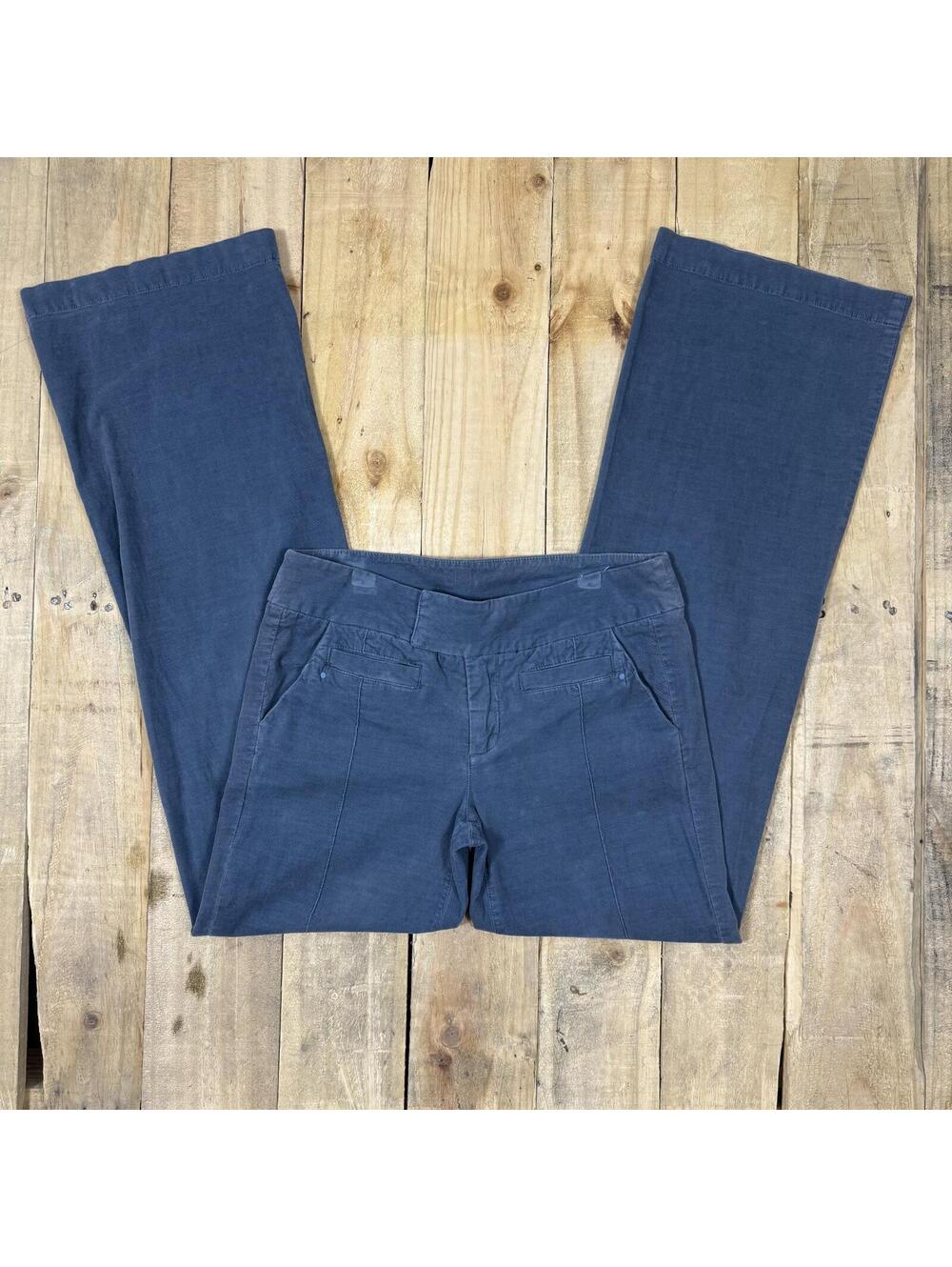 Low waist blue boot cut pants